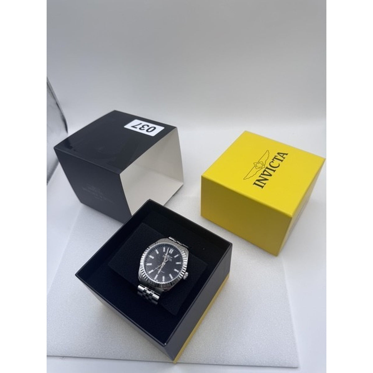 Invicta Specialty Quartz Black Dial Men's Watch 47478 BRAND NEW WITH TAGS