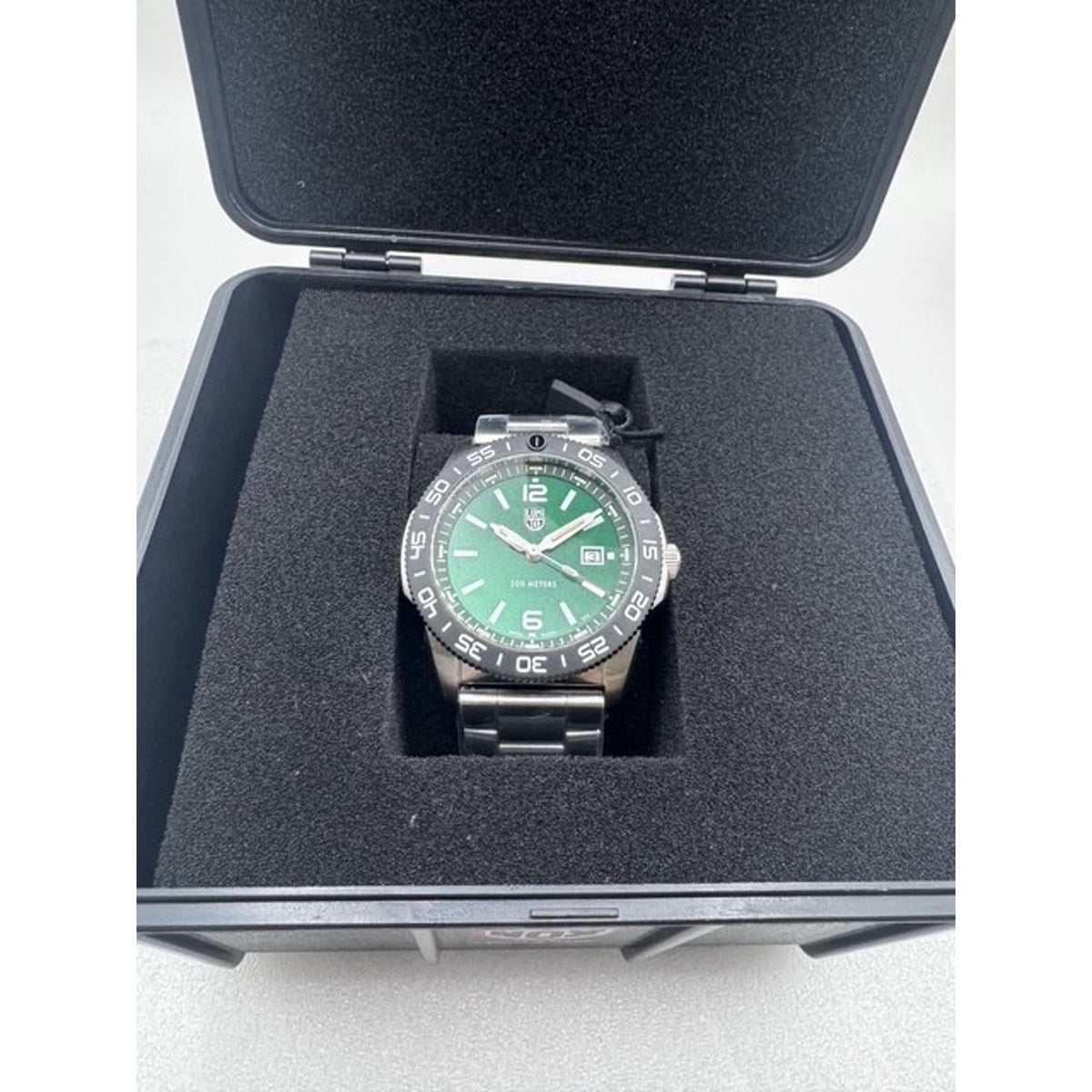Luminox Pacific Diver Green Dial Tritium Stainless Mens 44mm SWISS Watch XS.3137
