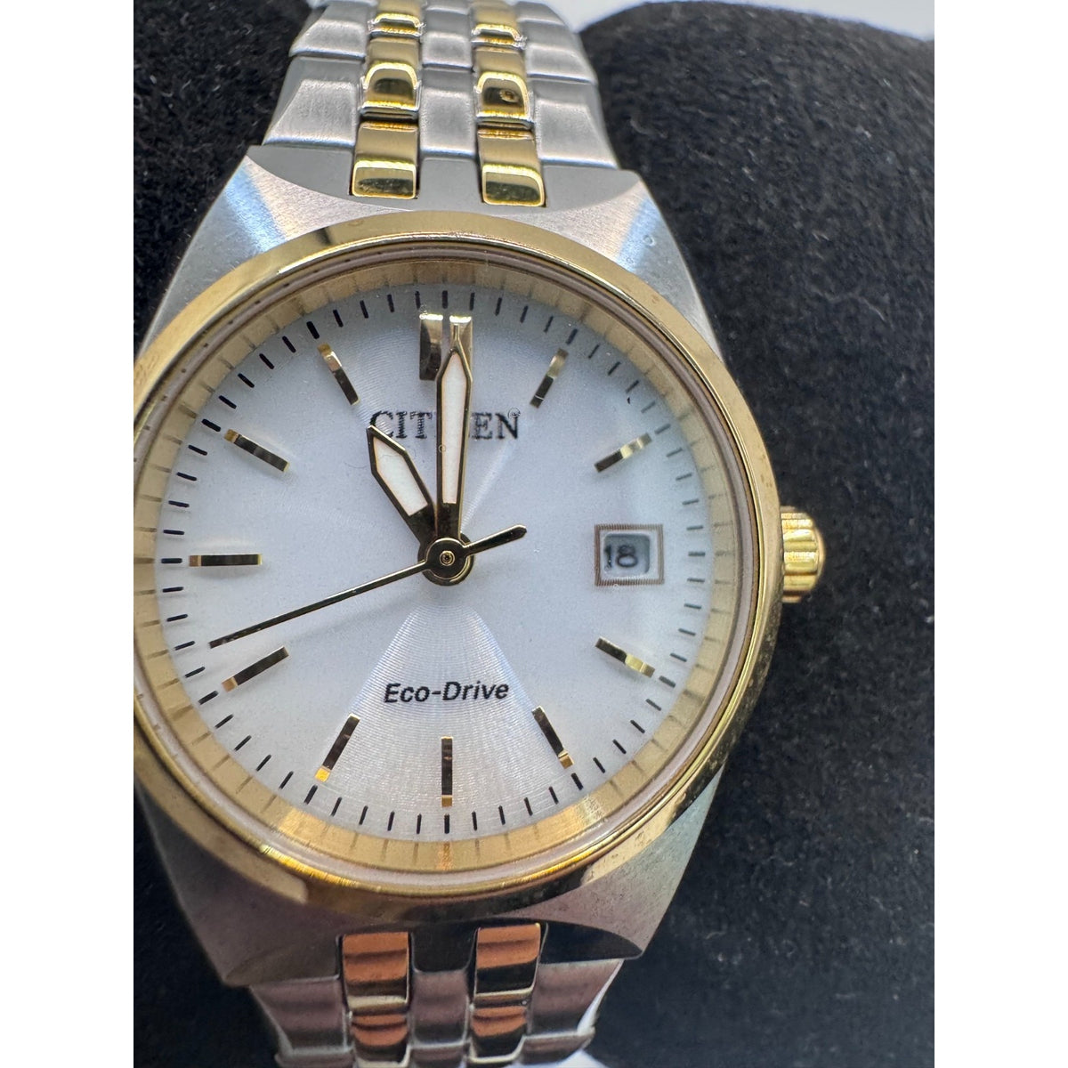 Citizen Eco-Drive Corso Silver Dial Ladies Watch EW2299-50A