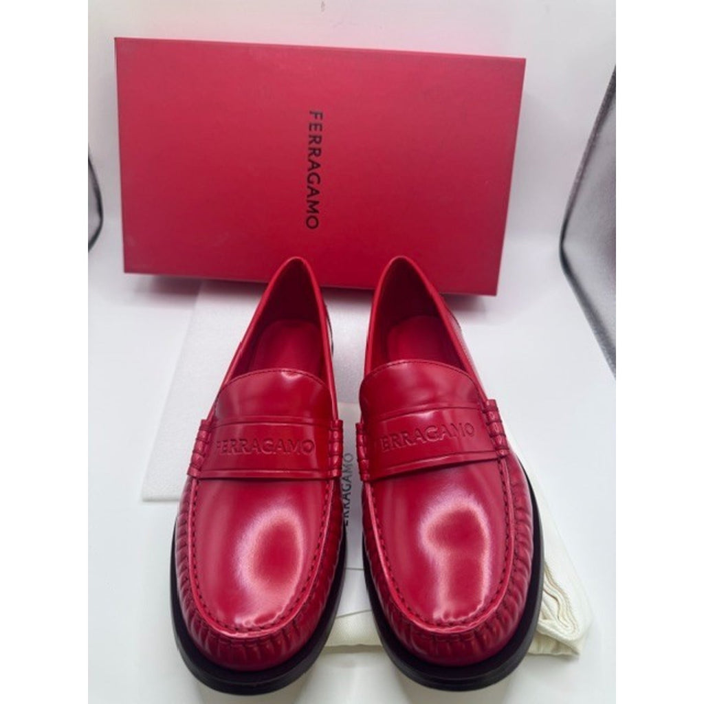 Salvatore Ferragamo Women's Loafer Flame Red Calf Leather Women's 7 D Wide