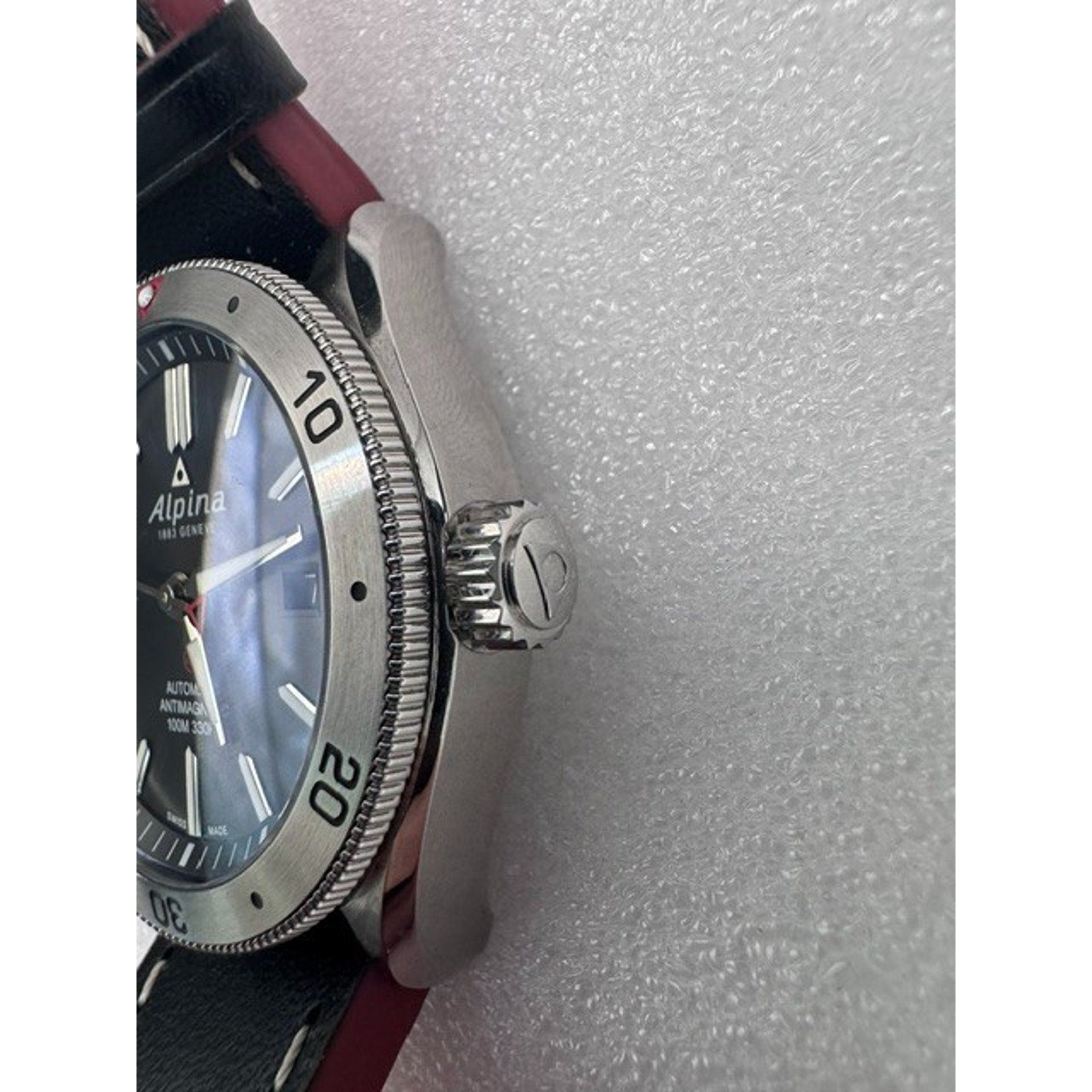 Awesome Swiss Alpina Alpiner 4 Automatic Black Dial 40mm Men's Watch AL-525B4AQ6