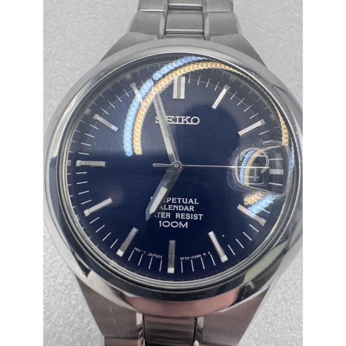 Seiko blue Lightweight Titanium 8F32-0220 Perpetual Steel Bracelet