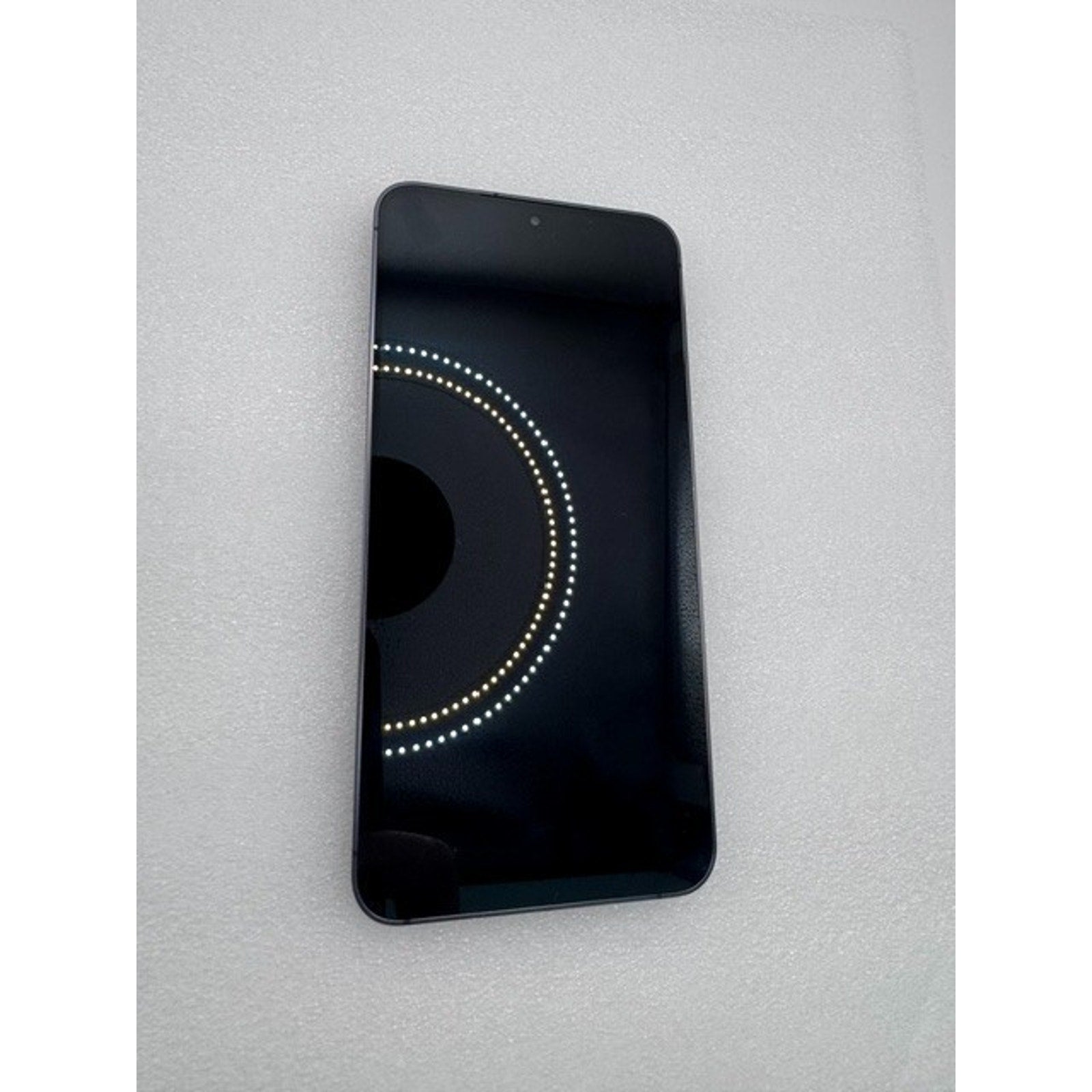 Samsung Galaxy S24 128GB S921U Fully Unlocked - Excellent condition