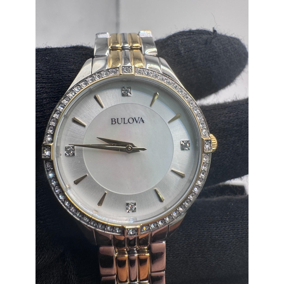Bulova Women's Quartz Crystal Accent Two-Tone 32mm Watch 98L273 $375 RETAIL