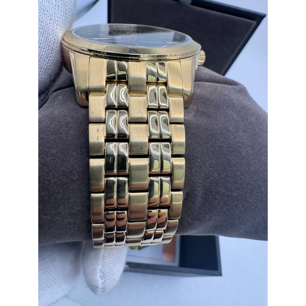 Bulova 97A132 WristwatchBulova Men's 97A132 Automatic Gold-Tone Bracelet