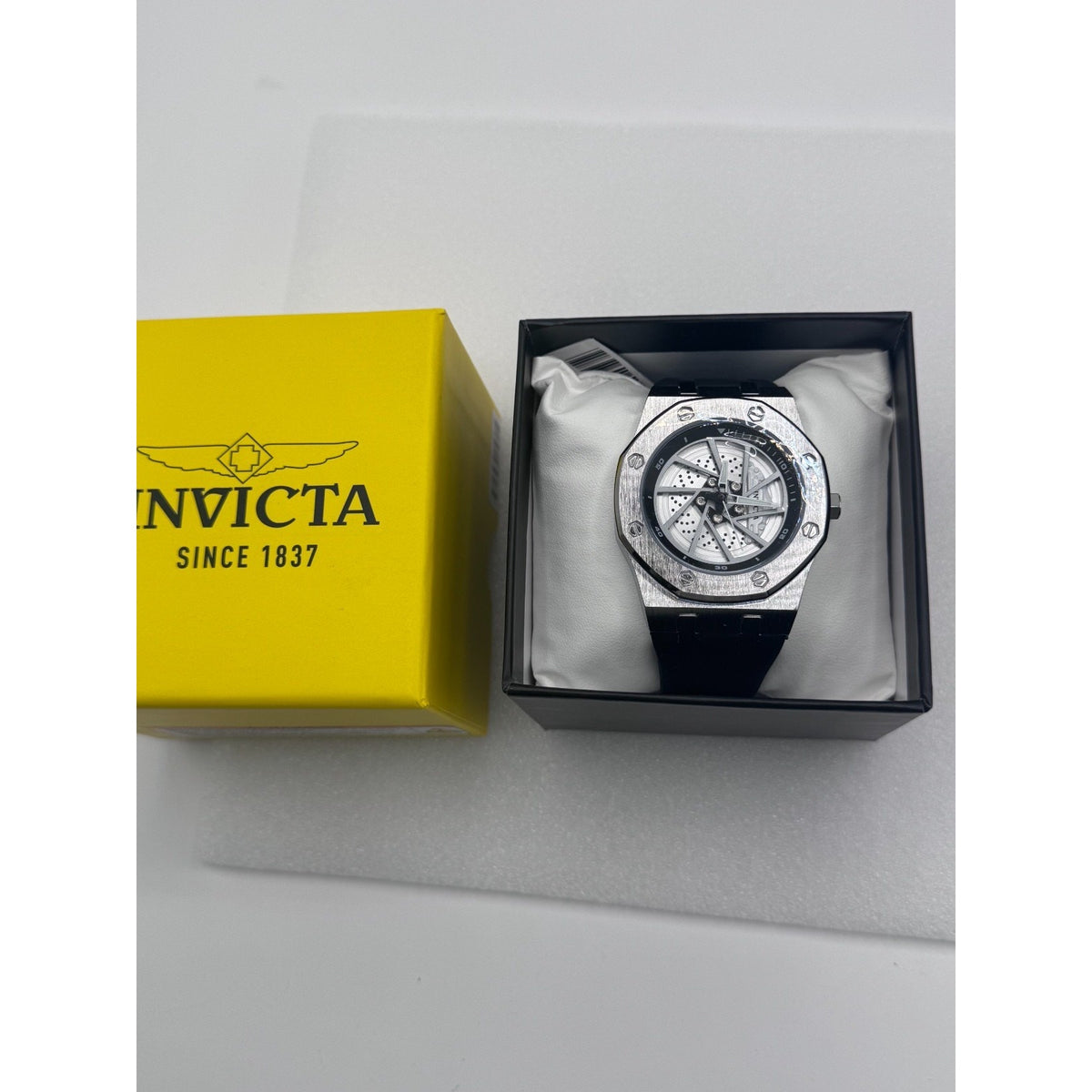 Invicta Speedway Rim Men's Watch - 42mm, Black (70038) MSRP $199