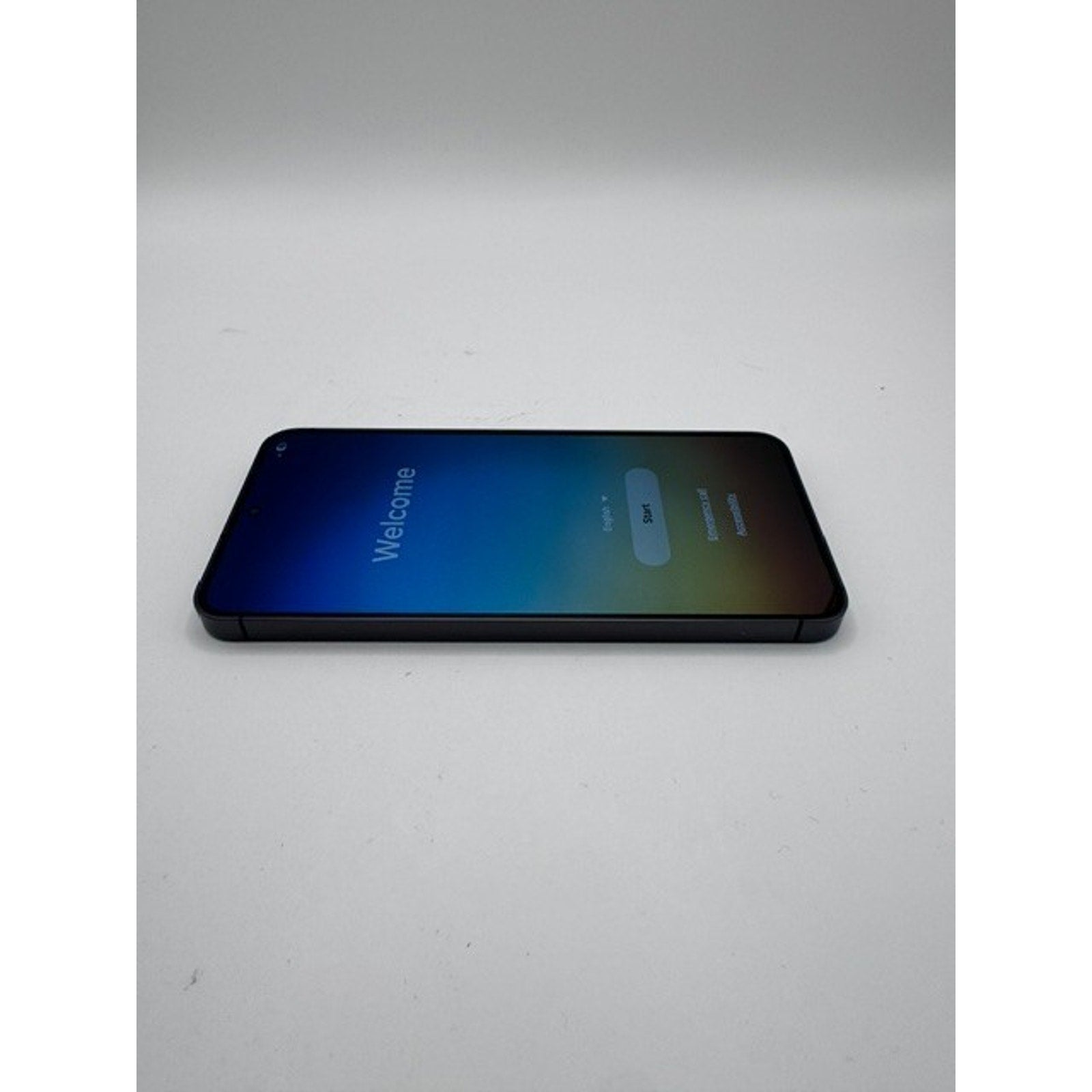 Samsung Galaxy S24 128GB S921U Fully Unlocked - Excellent condition