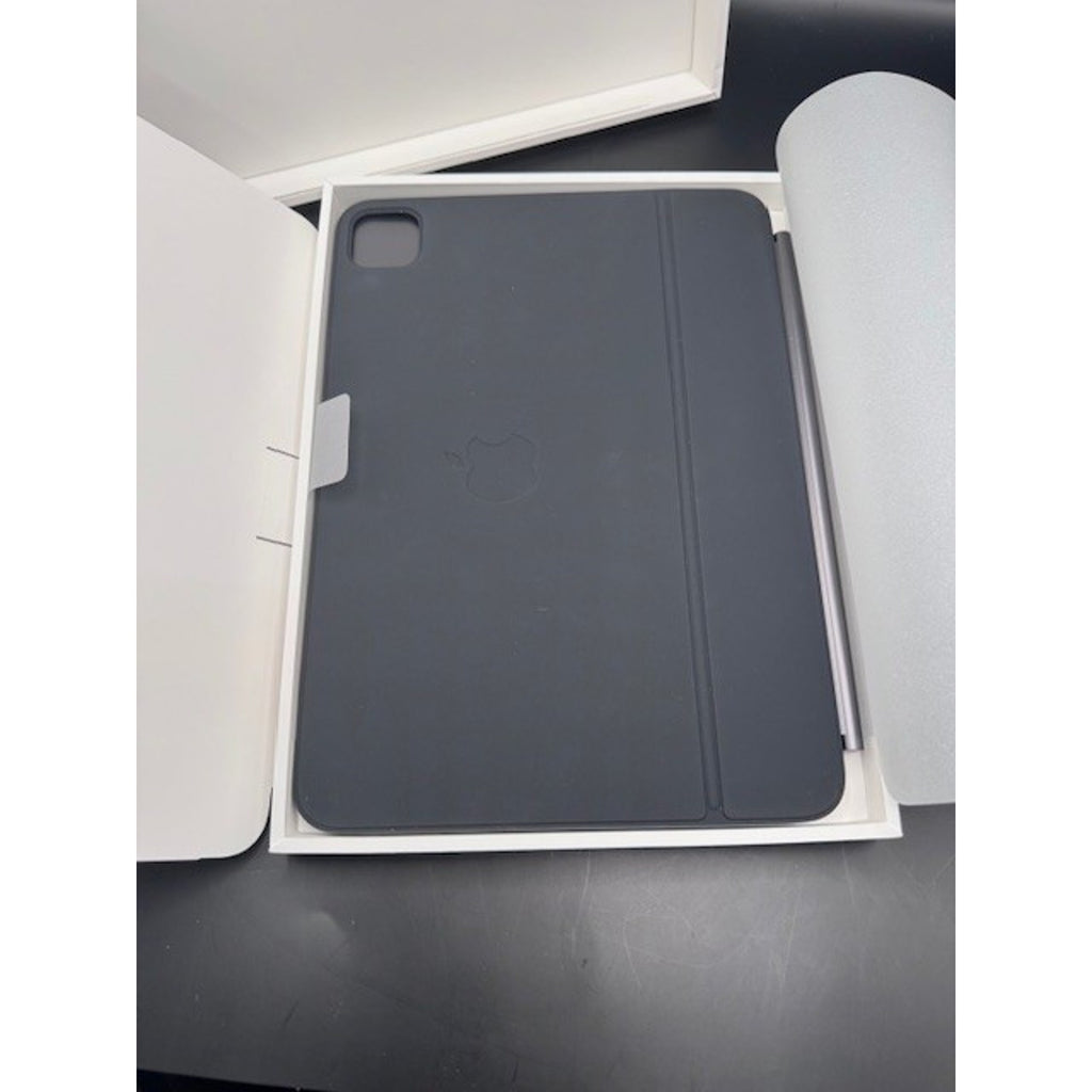 Magic Keyboard for iPad Pro 11‑inch (M5) - US English - Black A2975