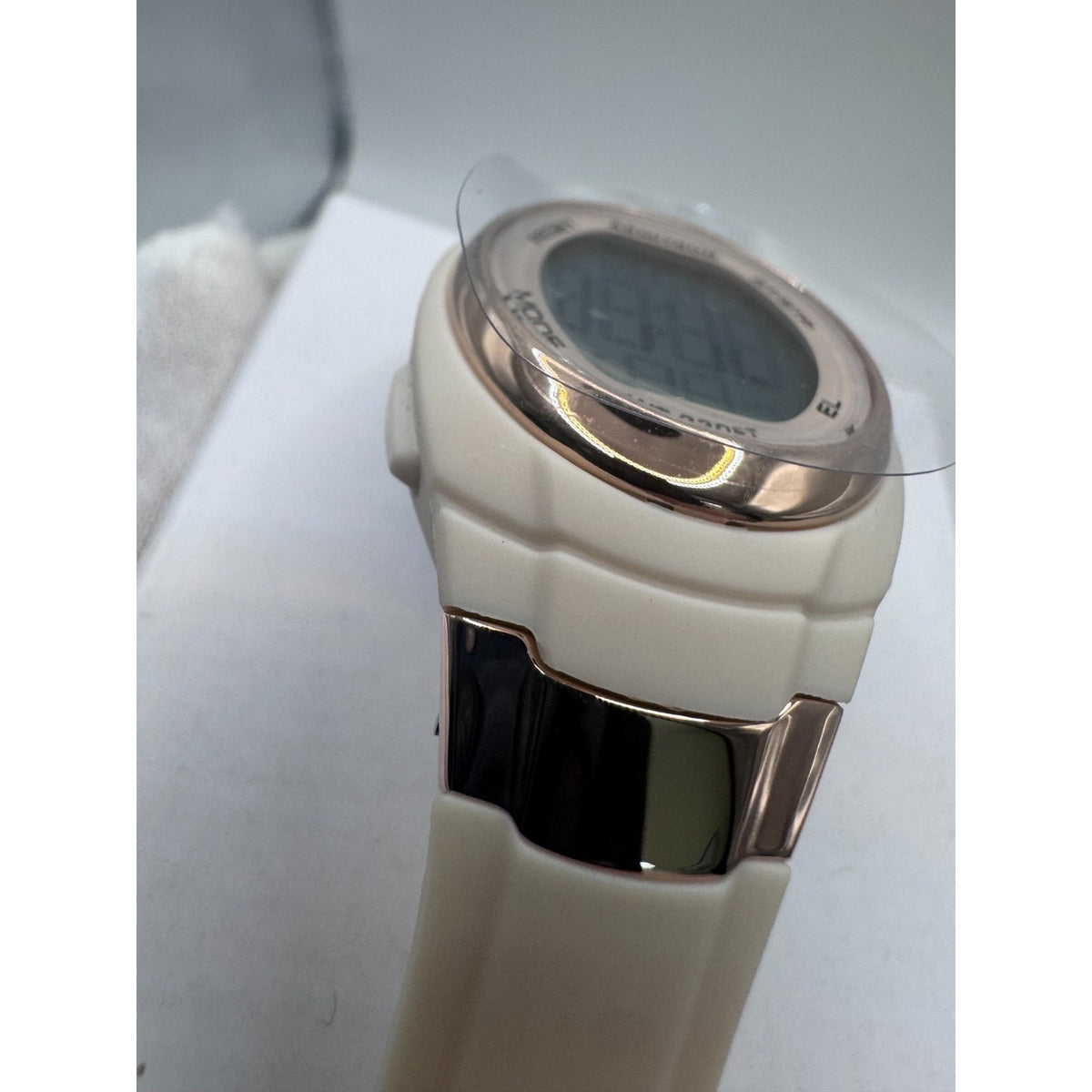 Armitron Pro Sport Watch MS061(R) beige gold WR 100m Alarm Chrono