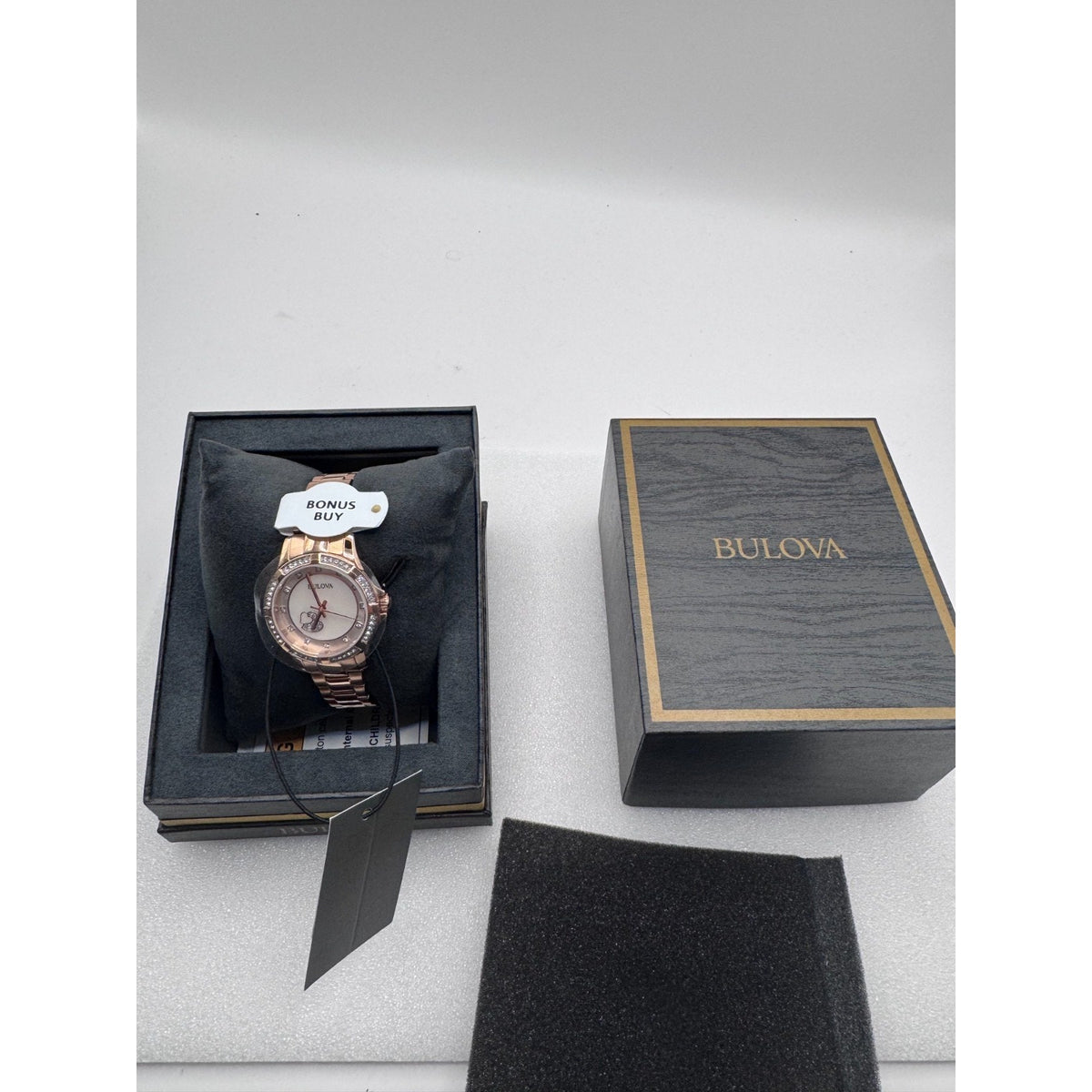 BULOVA WOMENS $425 ROSE GOLD MOP DIAL CRYSTAL ACCENT HEARTS 30MM WATCH 98L303