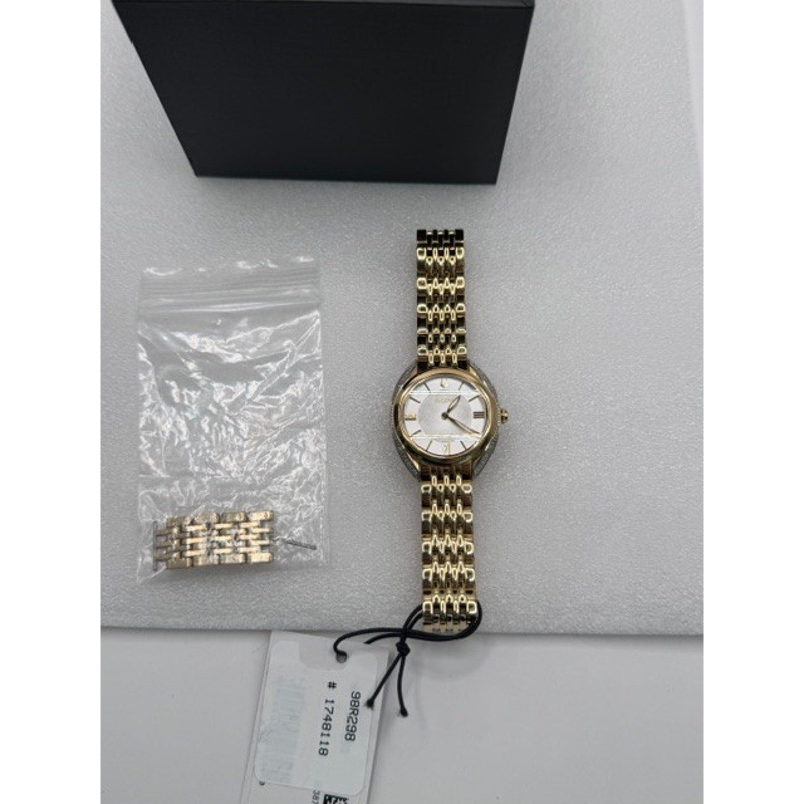 Bulova 98R298 Classic Diamond Stainless Steel Quartz Ladies Watch NEW