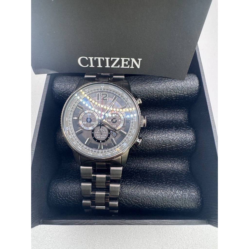 Citizen Eco Drive Men's Nighthawk Chronograph Grey Watch CA4377-53H $575 RETAIL