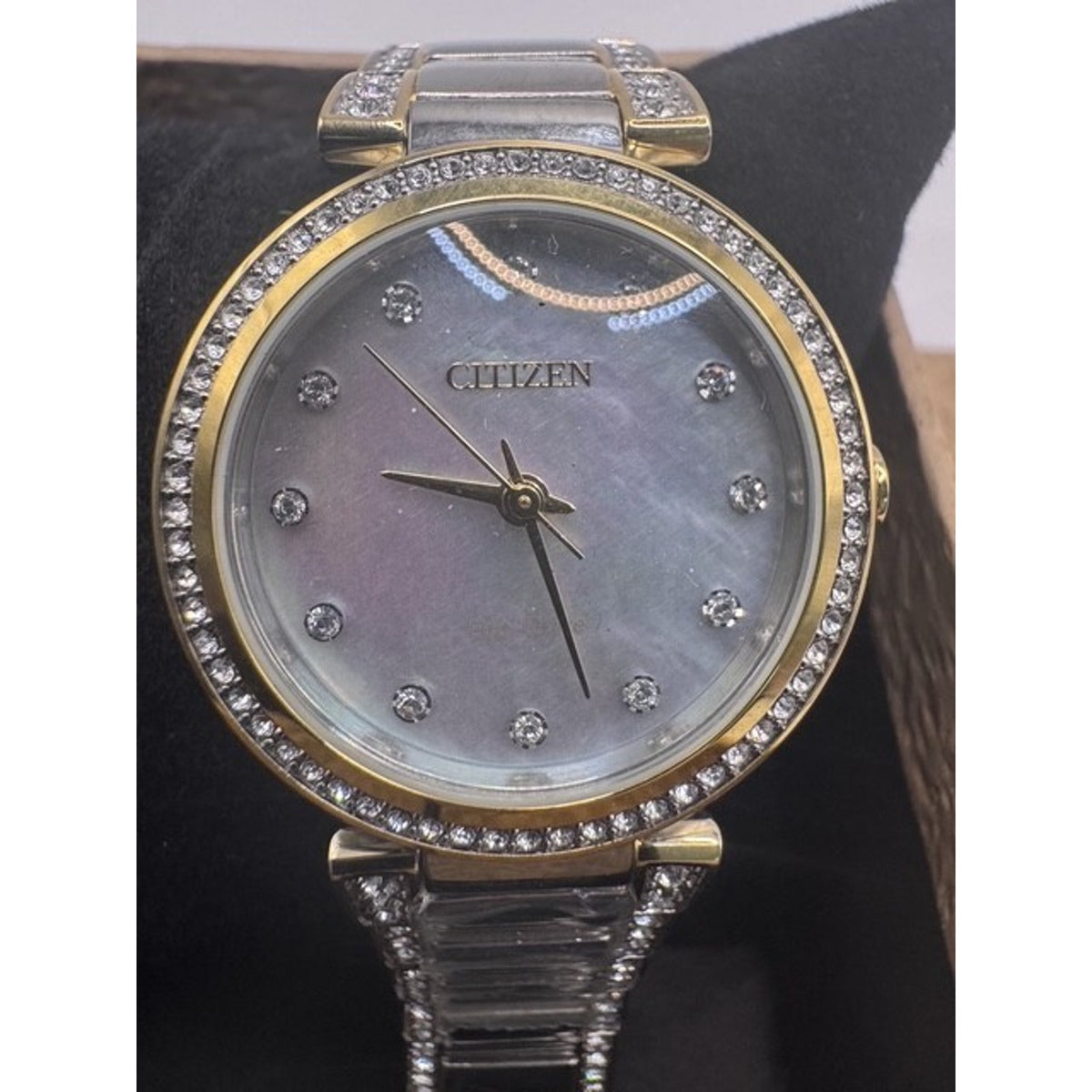RARE Citizen Silhouette Crystal MOP Dial Ladies Watch EM0844-58D