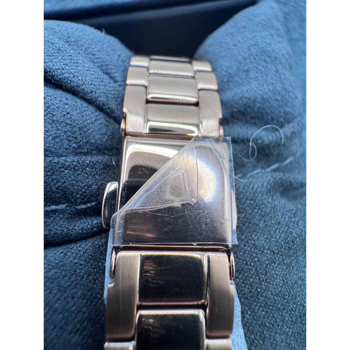 BULOVA WOMENS $425 ROSE GOLD MOP DIAL CRYSTAL ACCENT HEARTS 30MM WATCH 98L303