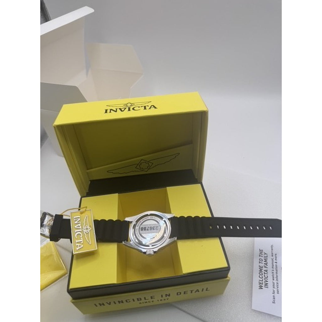 Invicta Pro Diver Shark 47166 43mm Green Bezel Black Dial Silicone Strap $249