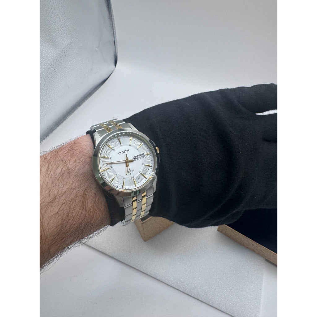 Citizen Quartz Silver Dial Two-tone Men's Watch BF2018-52A