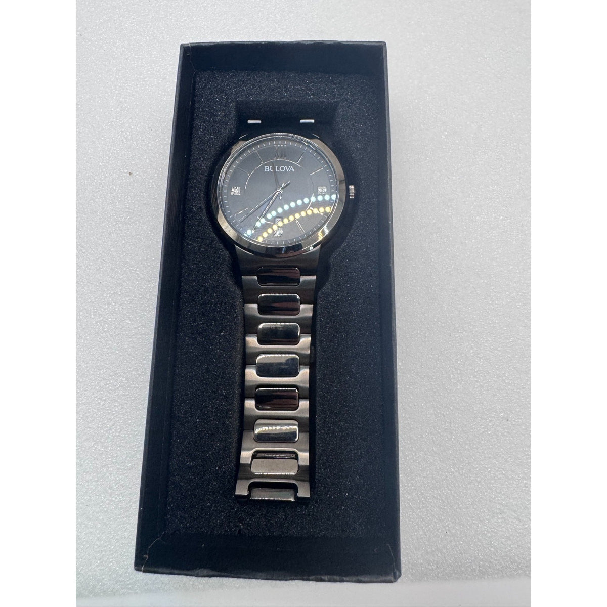 Bulova Mens Watch 98D162 Quartz Gunmetal Black Diamond Dial Stainless Steel 41mm