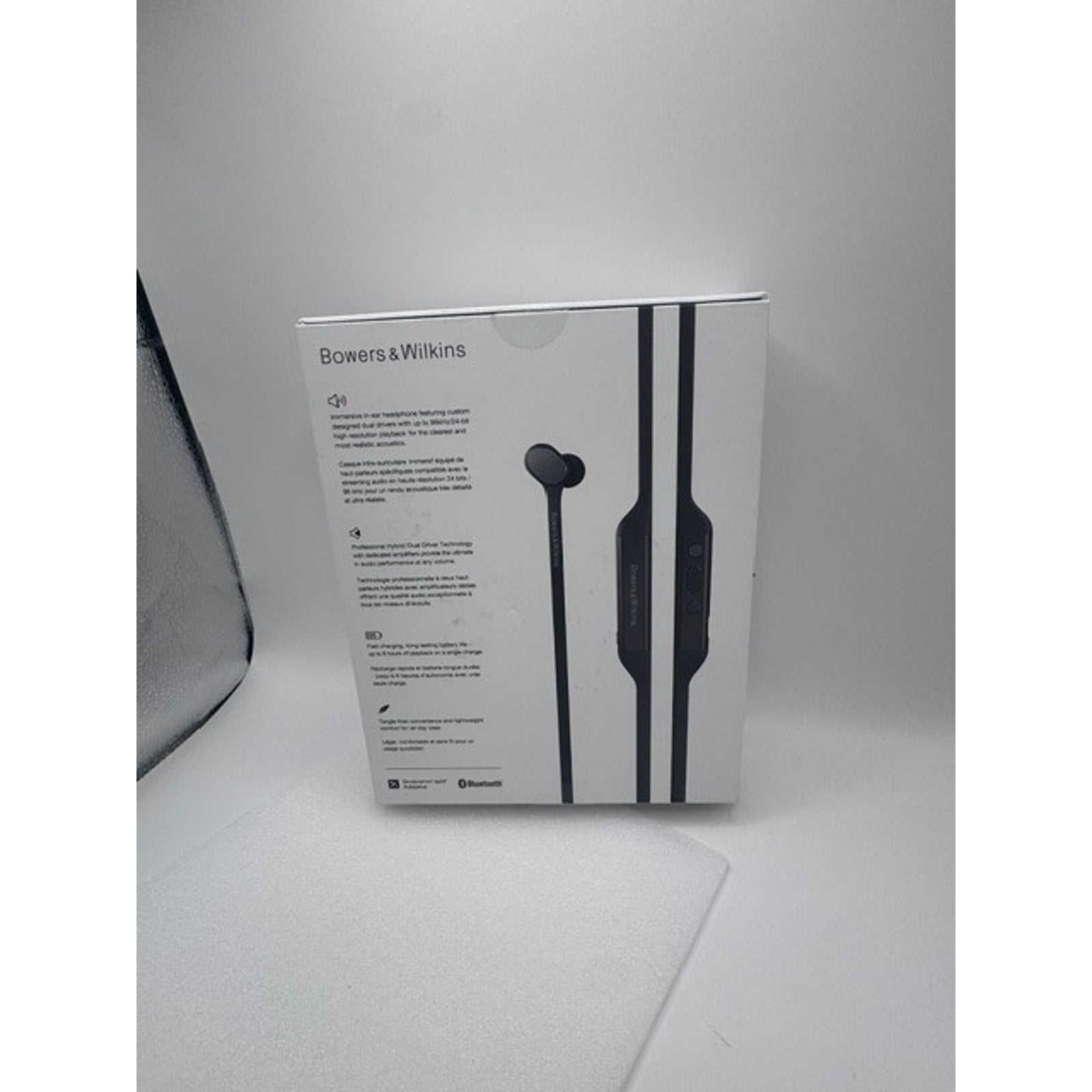 NEW Bowers & Wilkins PI3 Bluetooth In-Ear Headphones Space Gray