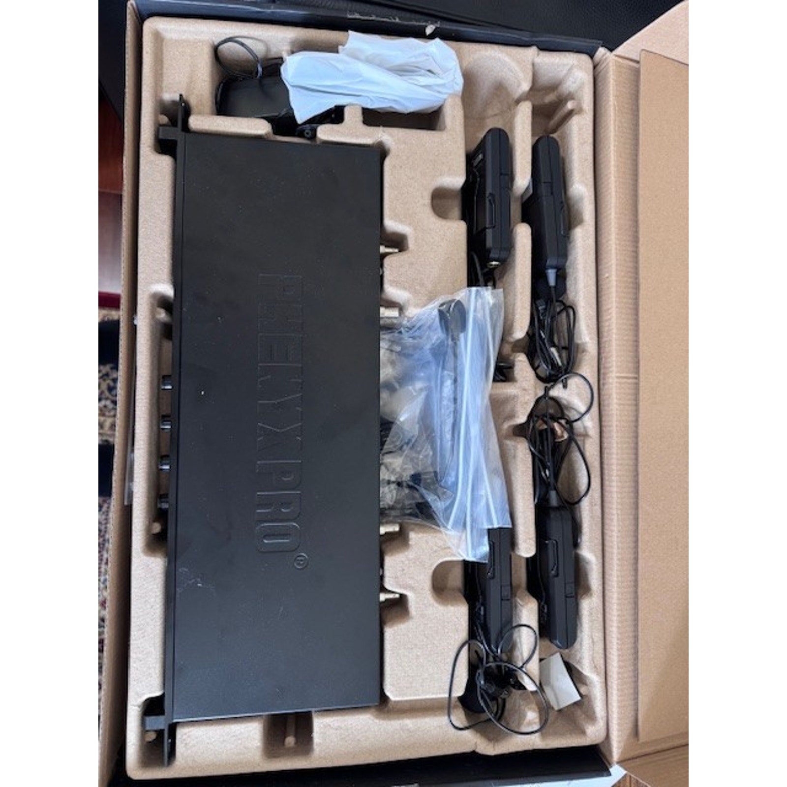 Phenyx Pro 4-Channel Wireless Microphone System, UHF Auto Scan PTU-7000-4B
