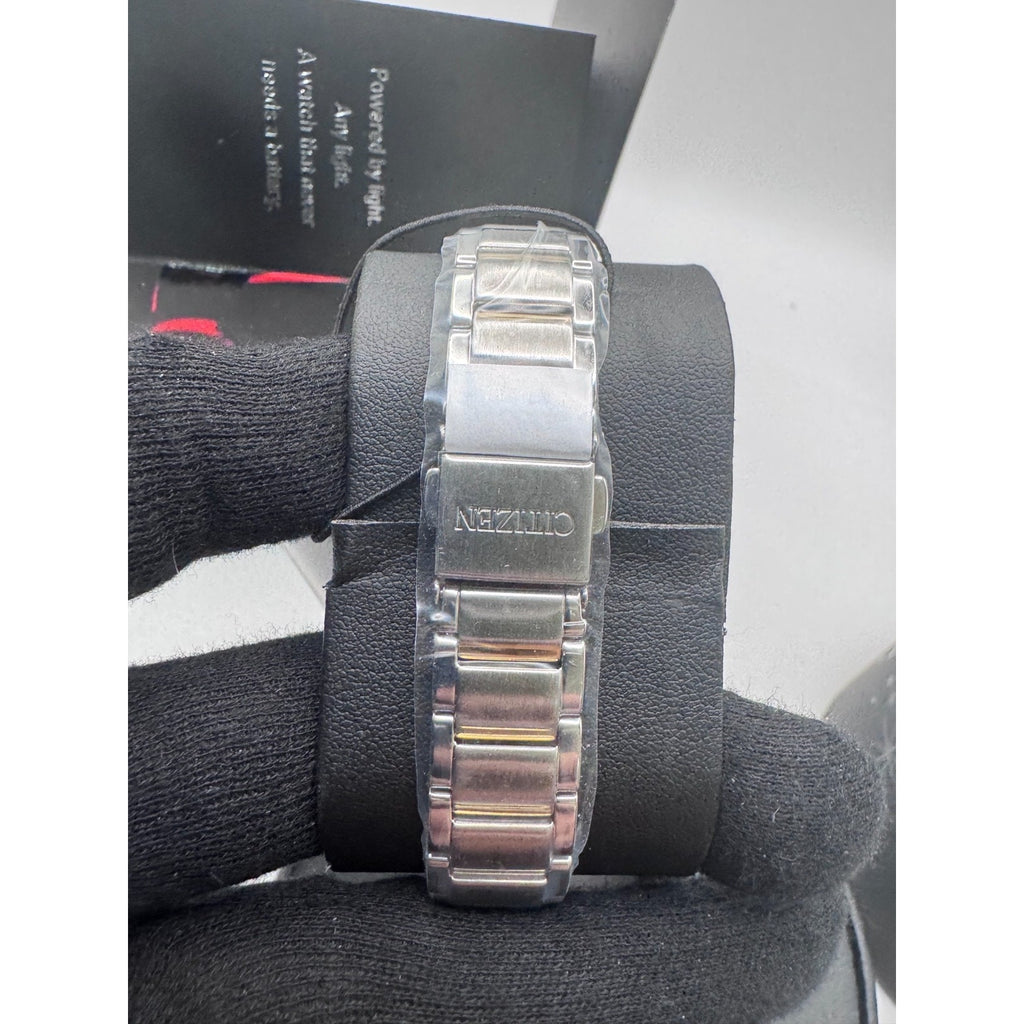 DISNEY Mickey Mouse Ladies' Watch CITIZEN Eco-Drive FE7044-52W New in Box