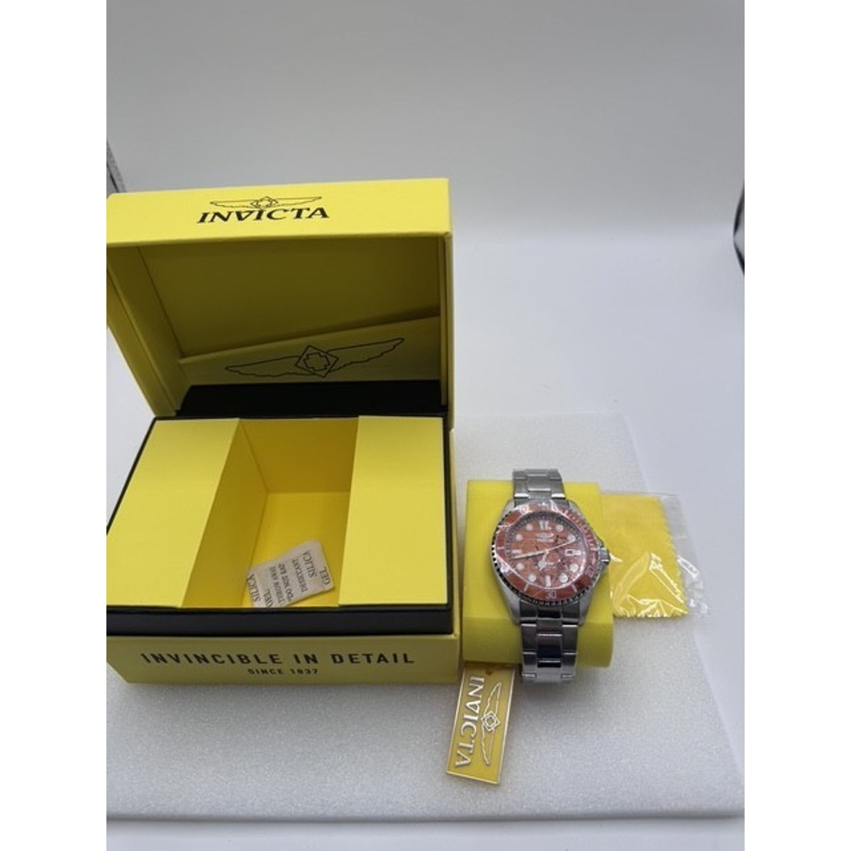invicta pro diver visions Basketball 43mm quartz 100m orange dial ss 51057