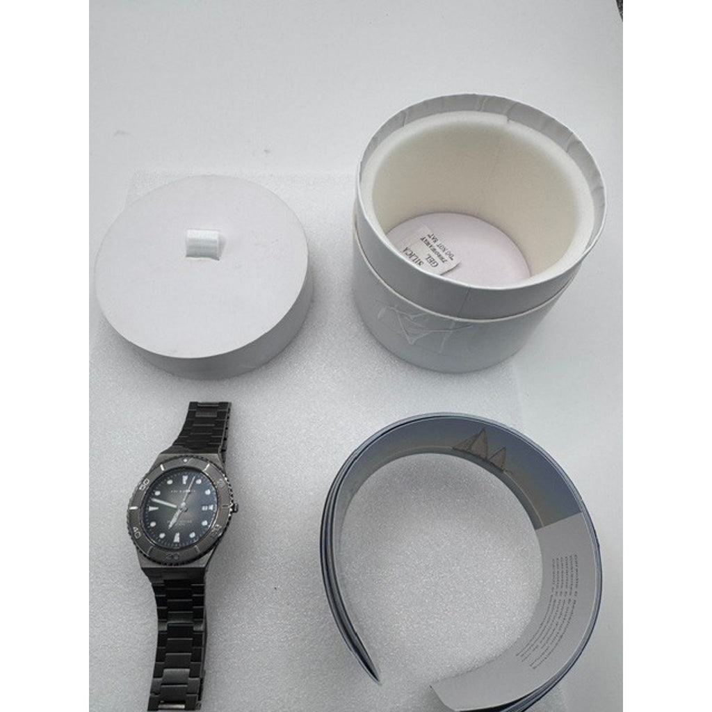 Bering Classic Sport / Arctic Sailing Men's Watch 40mm WR100m 18940-777