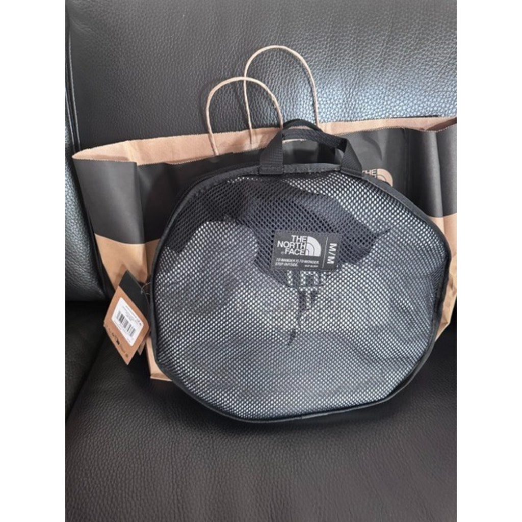 NEW SEALED The North Face Base Camp Duffel Bag - Black 71L (Size Medium Duffle)