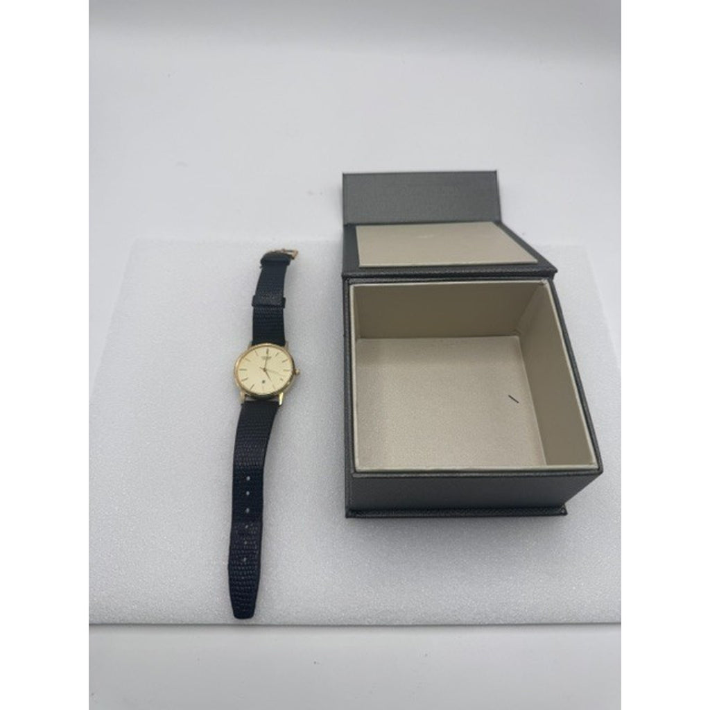 Vintage Mens Citizen Quick Set, Date at Six 6010 T15553 Quartz Japan Wrist Watch