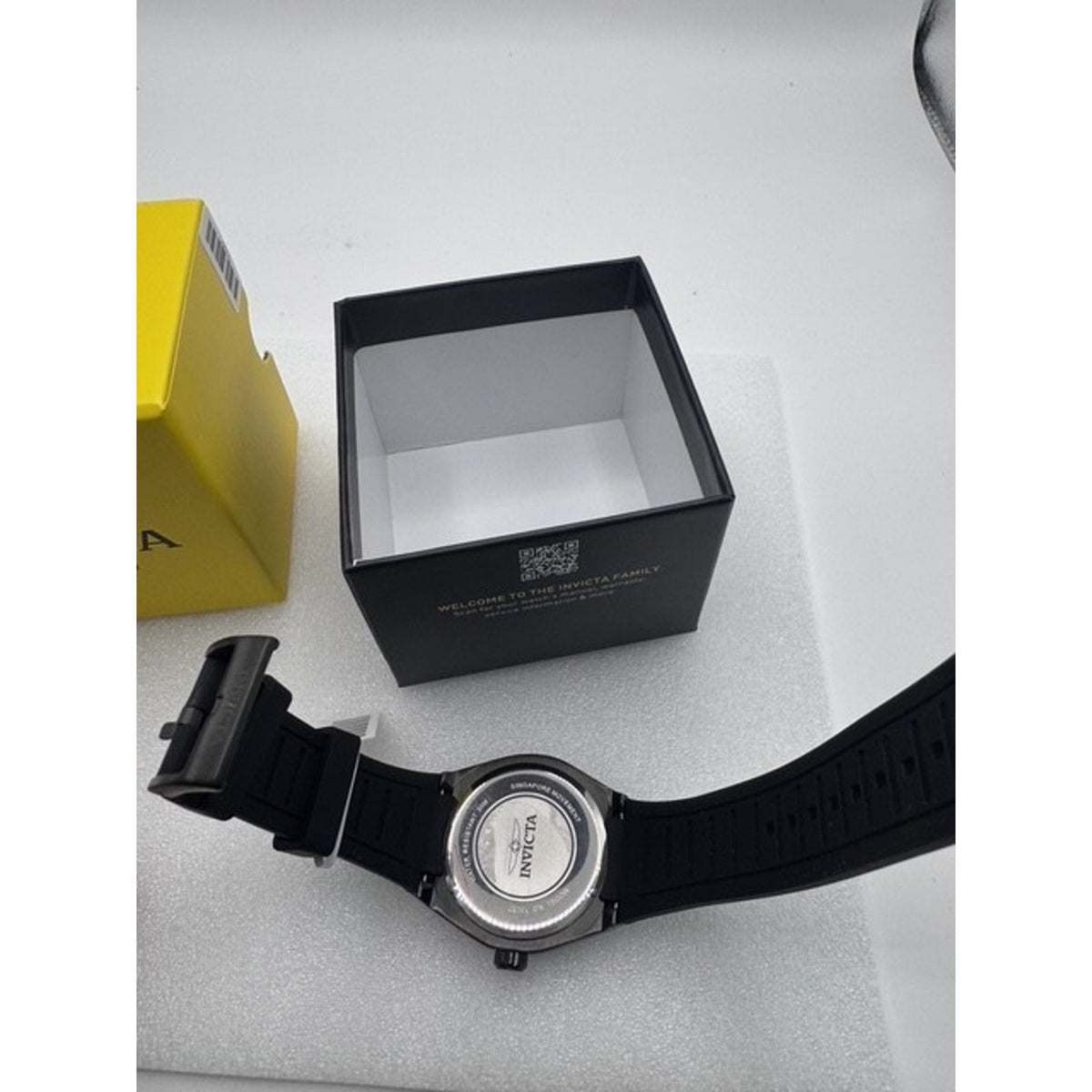 Invicta Speedway Rim Men's Watch - 46mm 70057 Black W/Black Silicone Band New