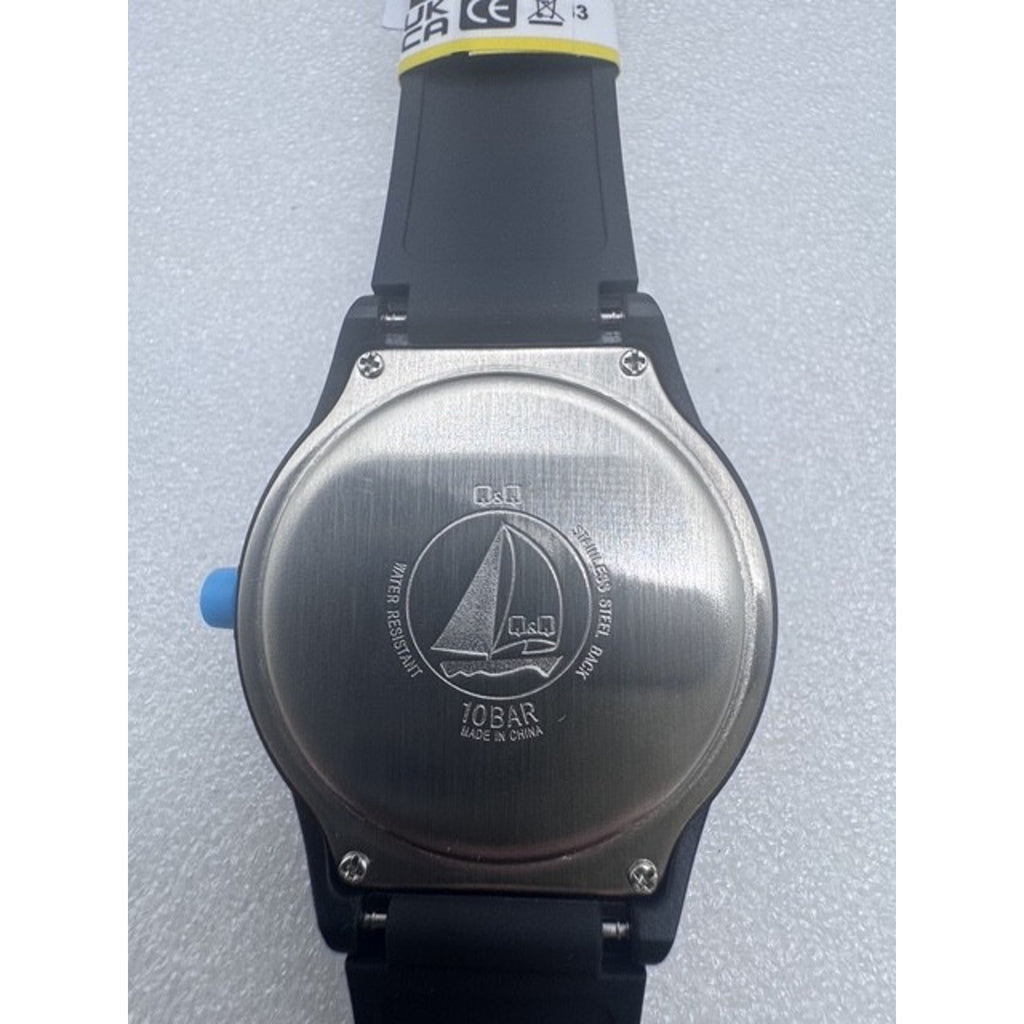 Brand new Q&Q by CITIZEN 10 Bar Water Resistant Men's Watch VR28J026Y