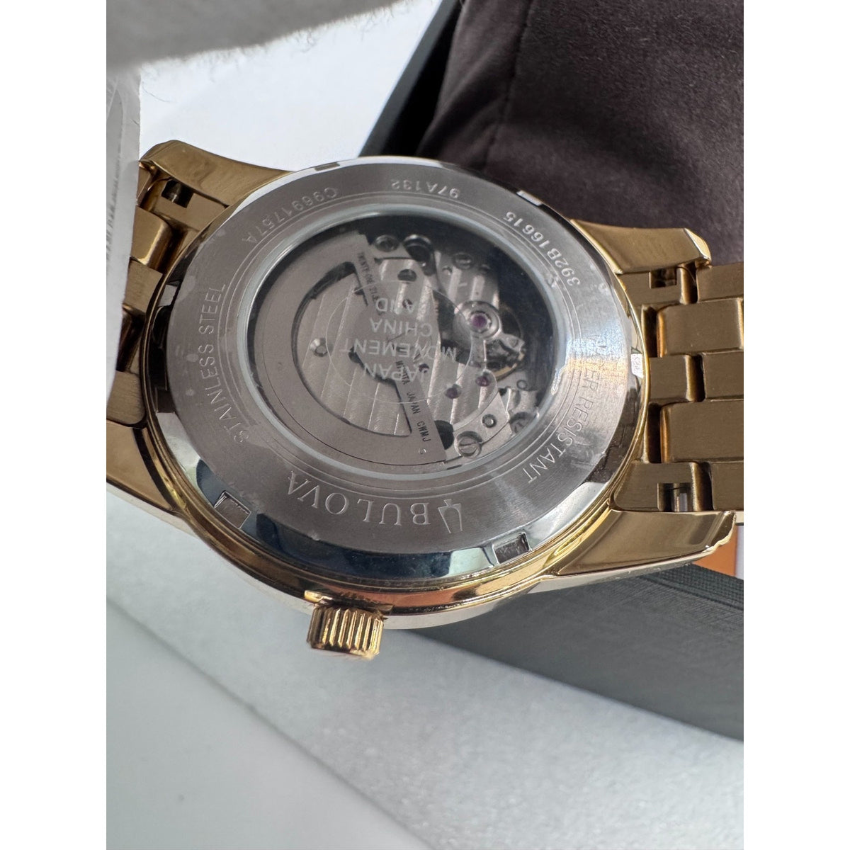 Bulova 97A132 WristwatchBulova Men's 97A132 Automatic Gold-Tone Bracelet