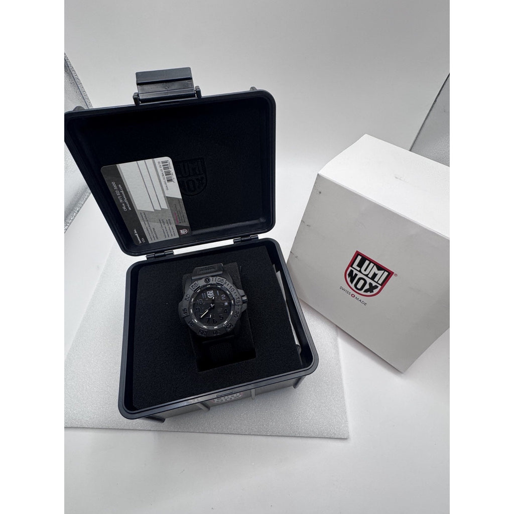 LUMINOX Men Analog Quartz Casual Watch Sport Military Dress Black Dial Waterproo