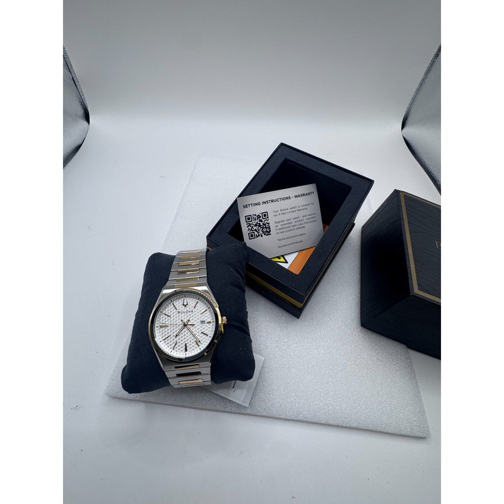 Bulova Classic Two-Tone Stainless Steel Quartz Men's Watch 98B424 MSRP $399