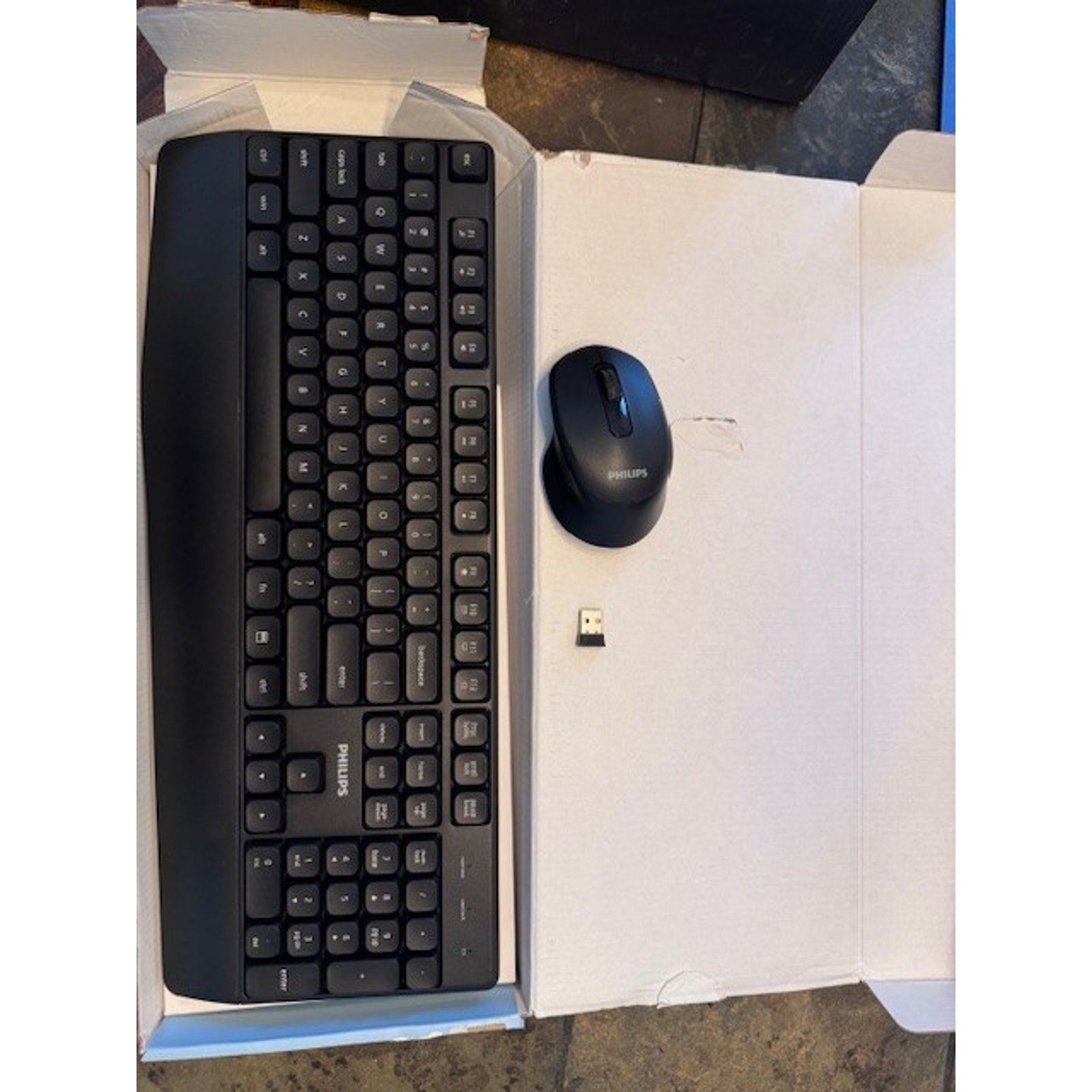 PHILIPS Wireless Keyboard and Mouse Combo-Ergonomic Keyboard and Mouse Wireless