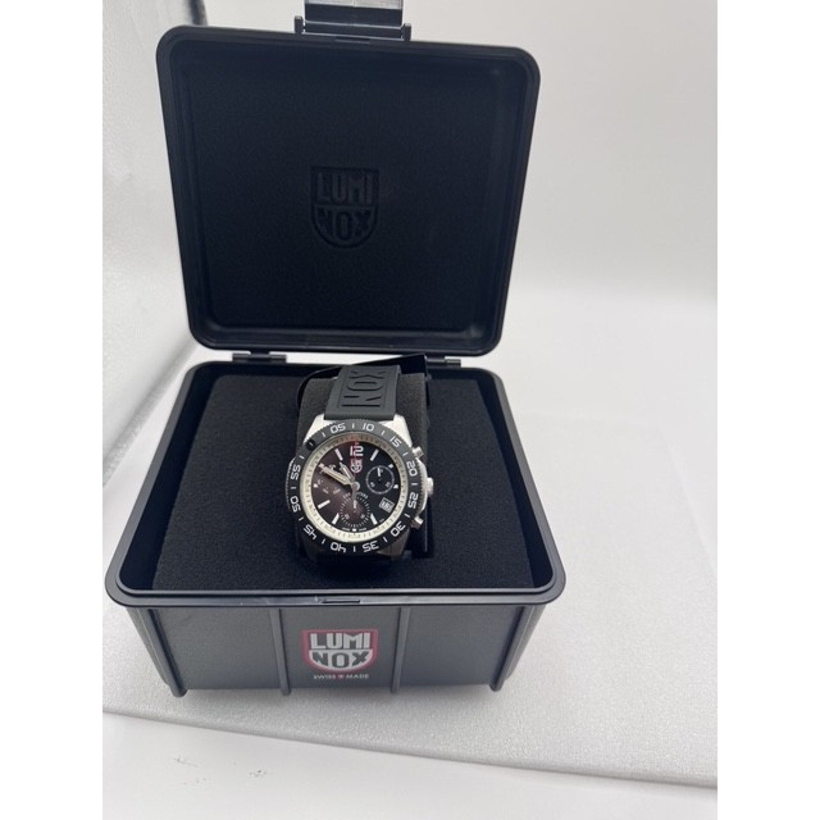 New Luminox XS.3141 Pacific Diver Ripple Black Dial Rubber Men's Watch MSRP $895