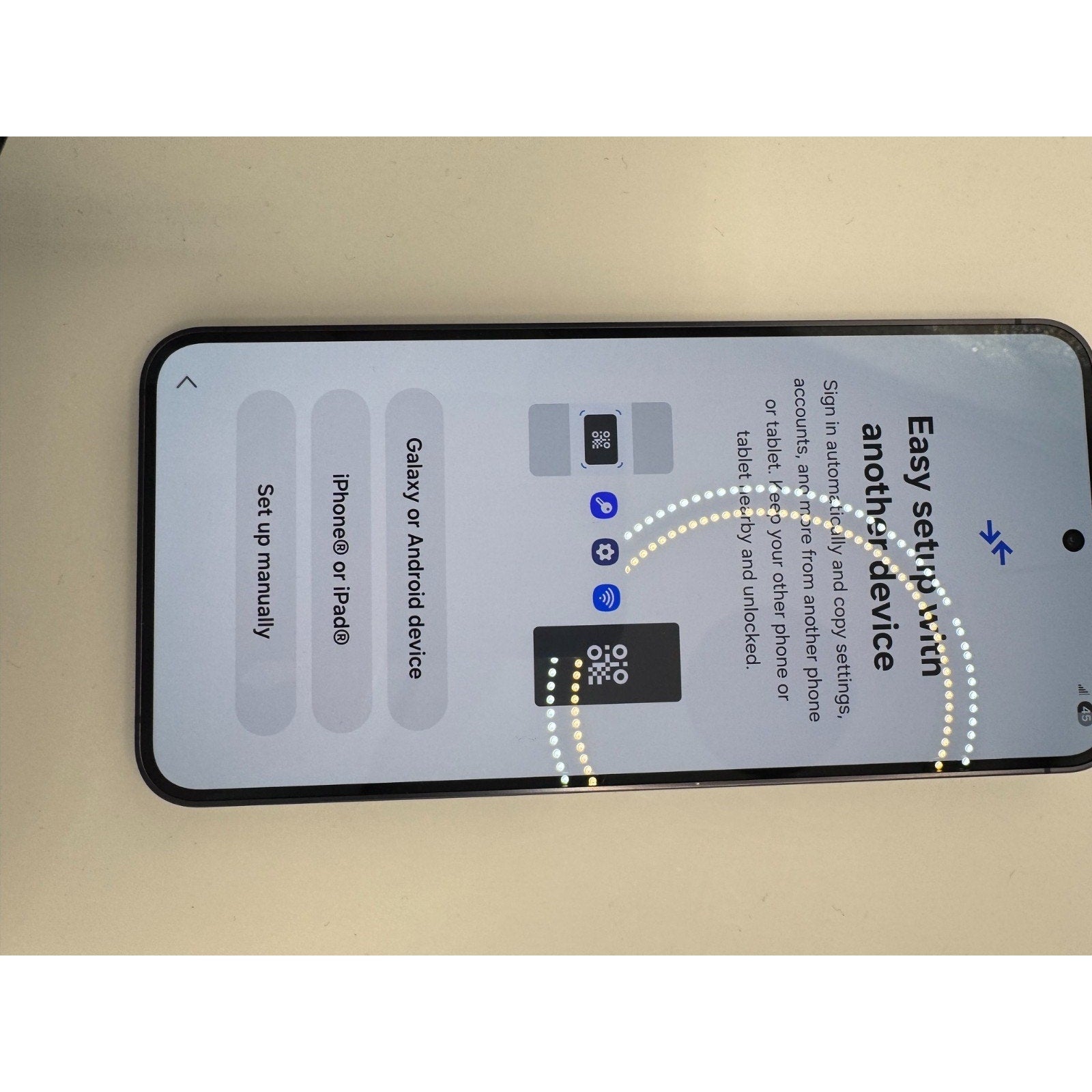 Samsung Galaxy S24 128GB S921U Fully Unlocked - Excellent condition