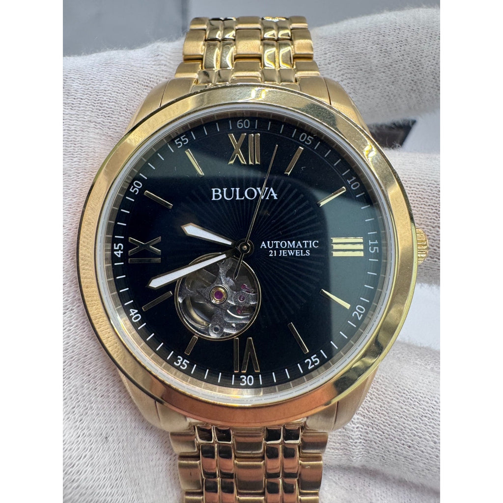 Bulova 97A132 WristwatchBulova Men's 97A132 Automatic Gold-Tone Bracelet