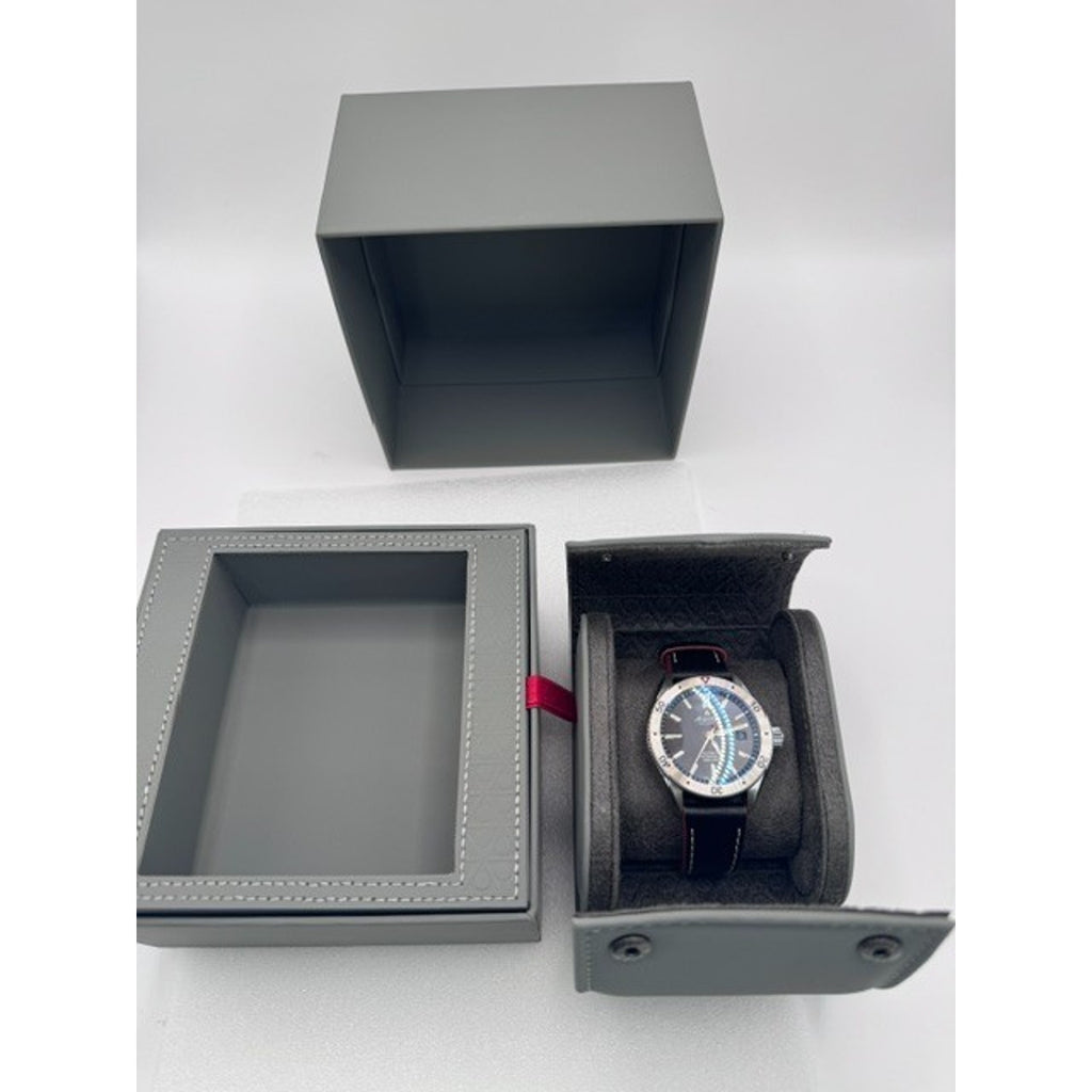 Awesome Swiss Alpina Alpiner 4 Automatic Black Dial 40mm Men's Watch AL-525B4AQ6